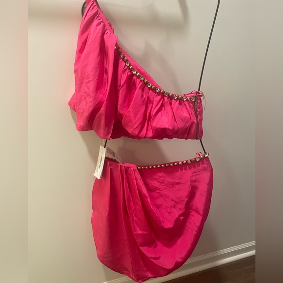 Area Crystal Dome Draped Top and Skirt Set size 10 in Pink - Picture 9 of 9